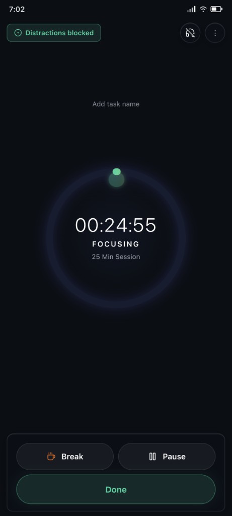 Pomodoro focus timer with distractions blocked for school study sessions in Studybo